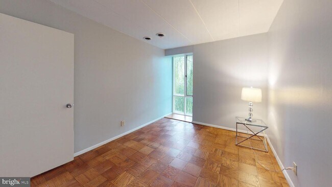 Building Photo - 5705 Indian Ct