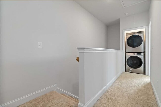 Building Photo - 3437 Sumersbe court