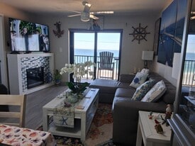 Building Photo - 2390 Ocean Shore Blvd