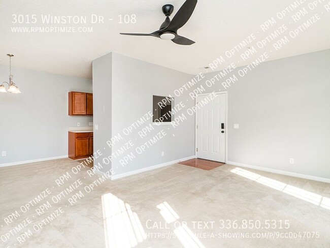 Building Photo - 3015 Winston Dr