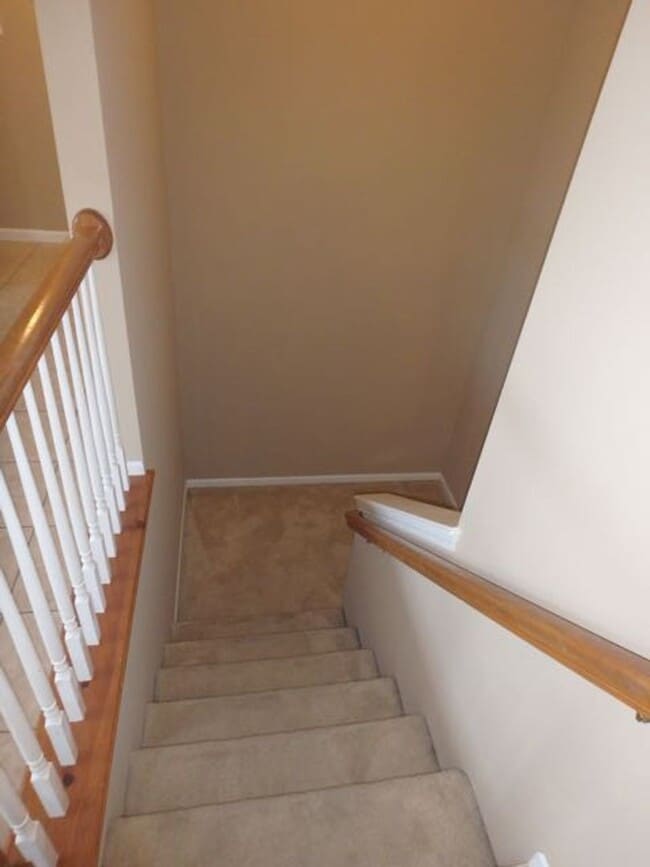 Building Photo - Awesome 4 Bed 3 Bath House In SW Columbia!