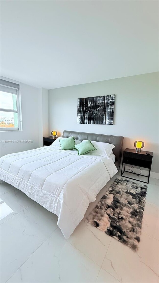 Building Photo - 90 Alton Rd