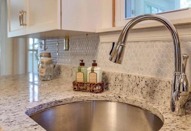 Building Photo - 8405 Brady Ave