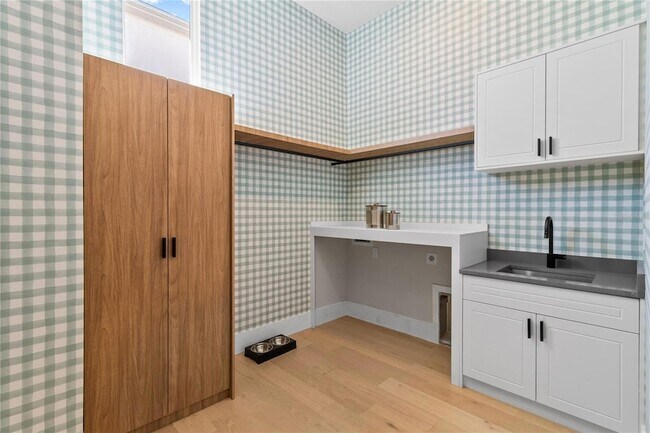 Building Photo - 16809 Bolsena Dr