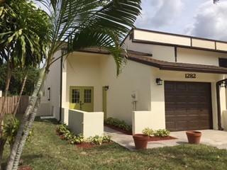 Building Photo - 1282 The 12th Fairway