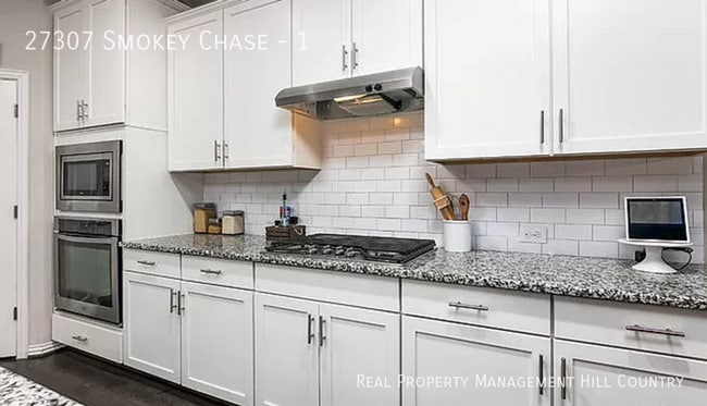 Building Photo - 27307 Smokey Chase