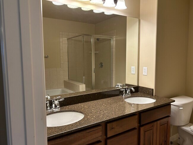 Master Bath - 114 W 3240 N