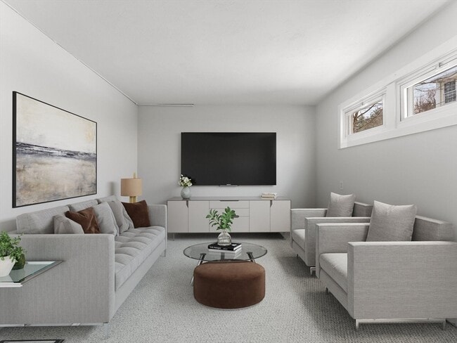 Building Photo - 28 Crestview Dr