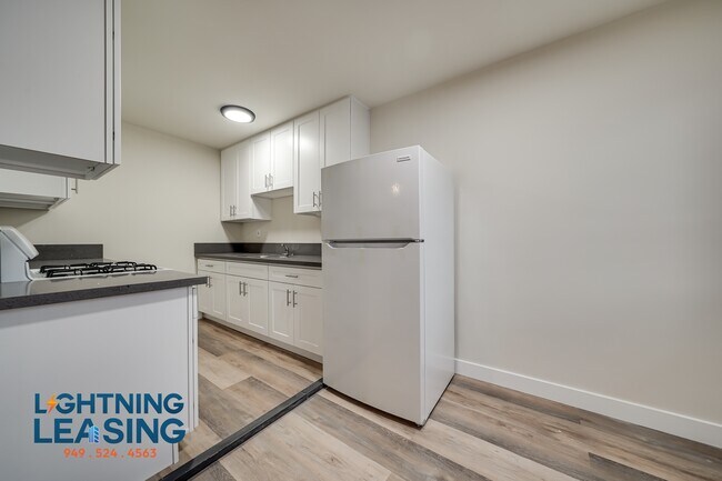 Building Photo - 3841 Gibraltar Ave
