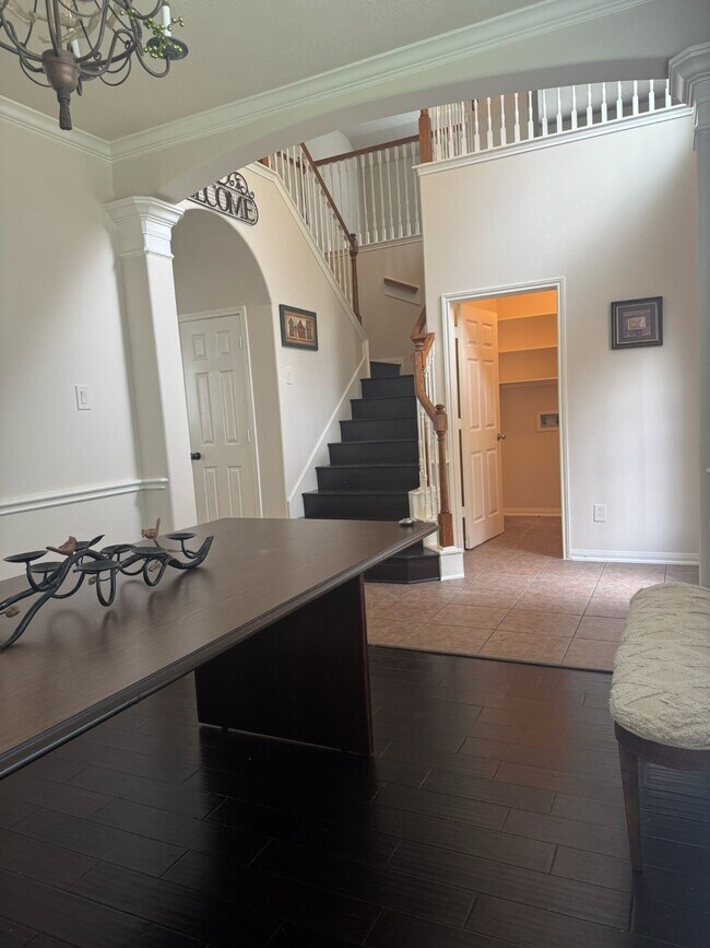 Building Photo - 7519 Chathan Glen Ln