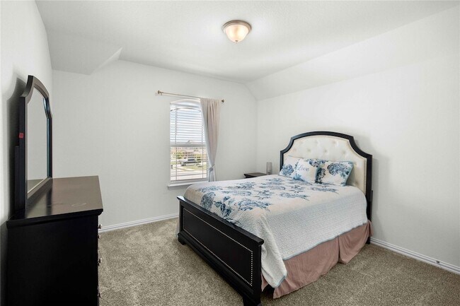 Building Photo - 6533 Leonardo Cove