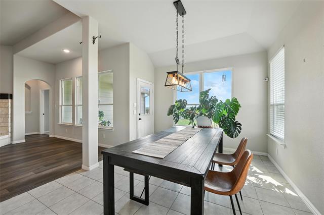 Building Photo - 1089 Flagstone Dr