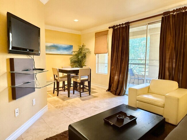 Building Photo - Meridian Luxury 1 Bed/1Bath Condo in Resort Style Community.