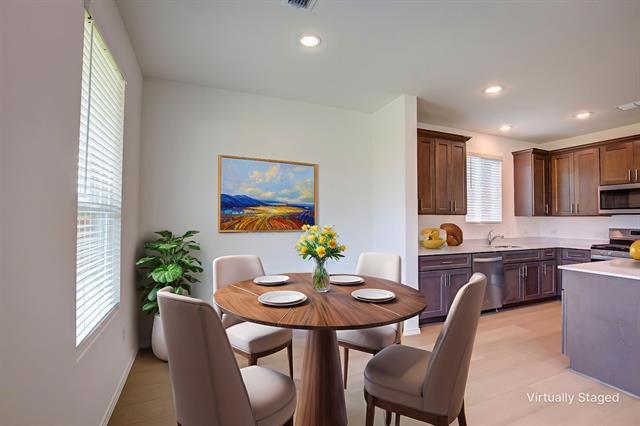 Building Photo - 1426 Tramore Wy