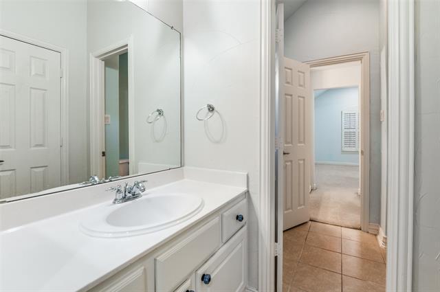 Building Photo - 1991 Sandy Creek Dr