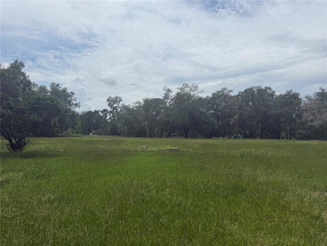 Building Photo - 6828 FL-33
