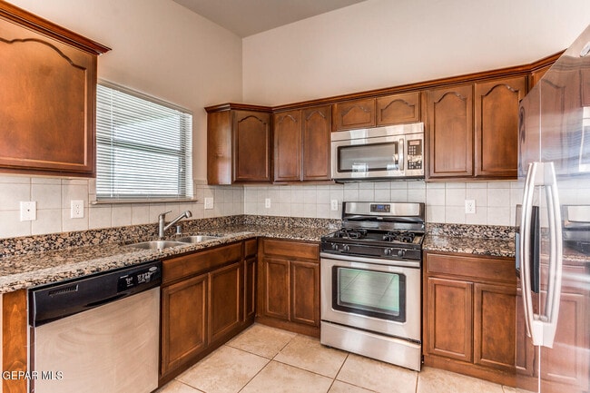Building Photo - 5397 Pedro Lucero Dr