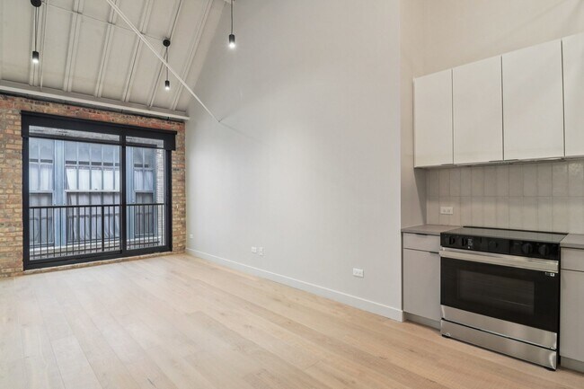 Building Photo - 1706 Sherman Ave