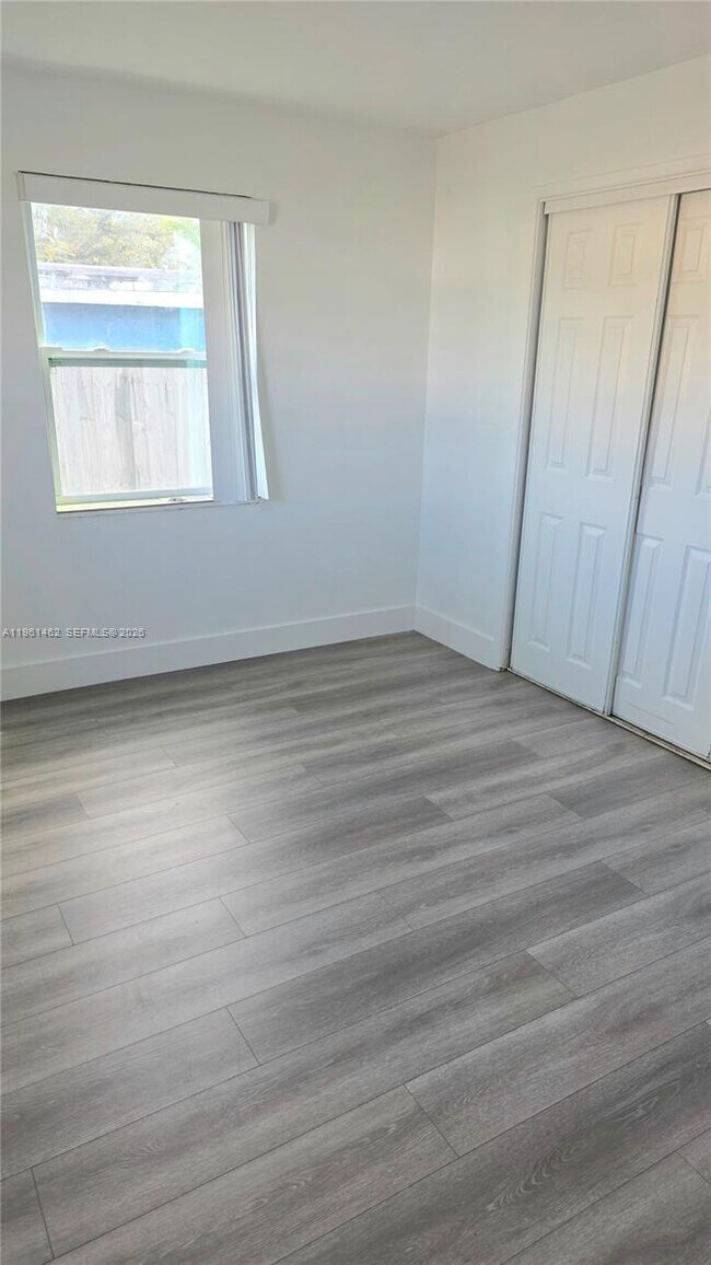 Building Photo - 6616 Raleigh St