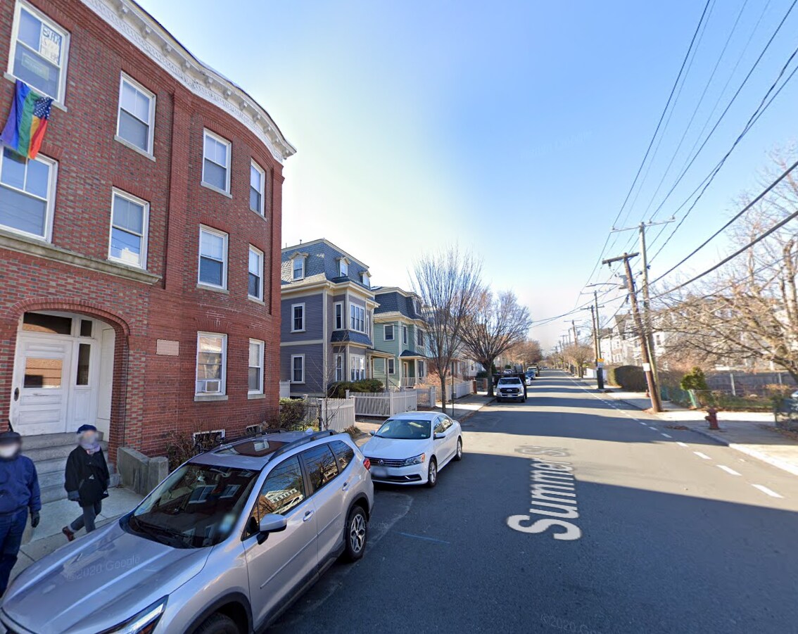 Building Photo - 74 Summer St