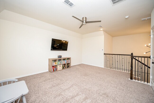 Building Photo - 30718 Parkside Passage Dr