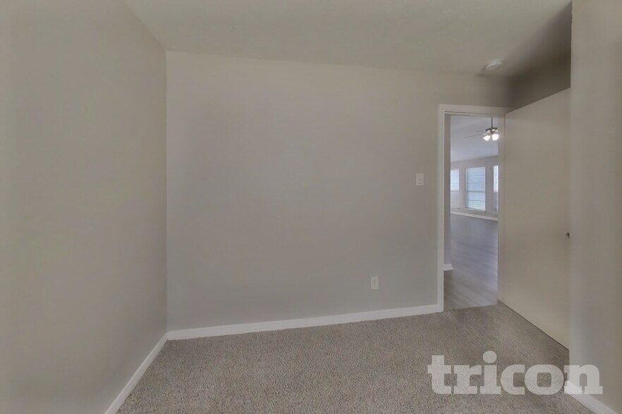 Building Photo - 18311 Autumn Trails Ln