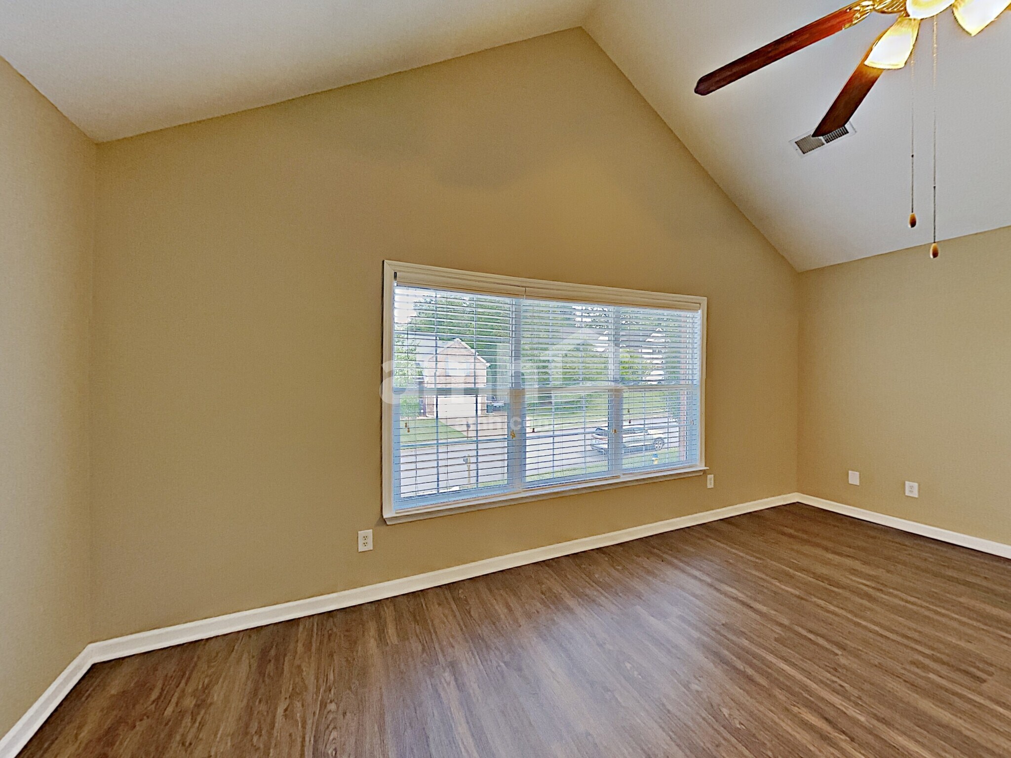 Building Photo - 1111 Bob White Ln