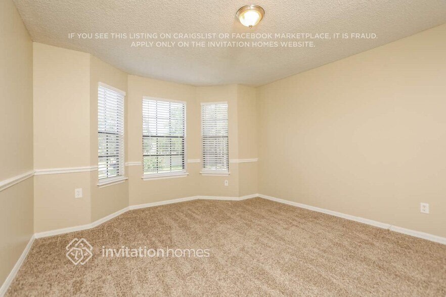 Building Photo - 709 Remington Oak Dr