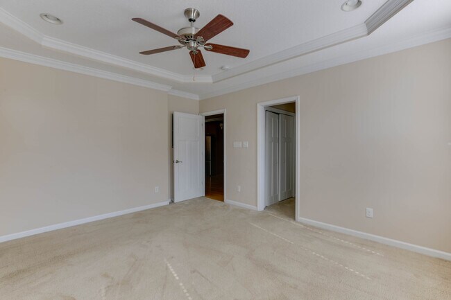 Building Photo - 4138 Seafarer Ave