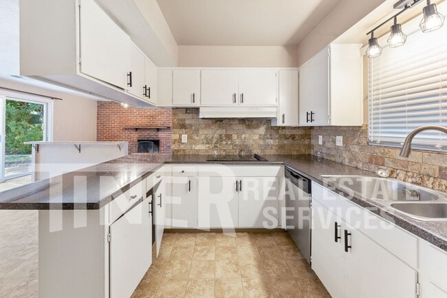 Building Photo - 7519 Westgate Dr