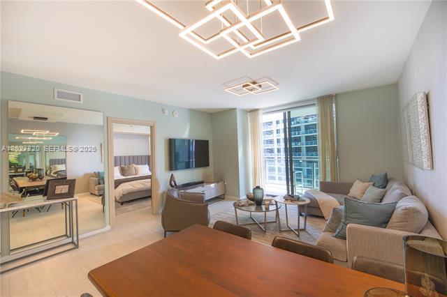 Building Photo - 1000 Brickell Plz