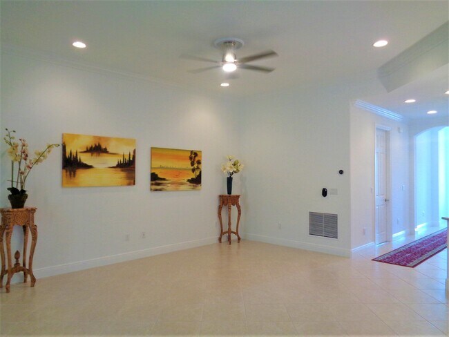 Building Photo - 2597 Bella Vista Cir