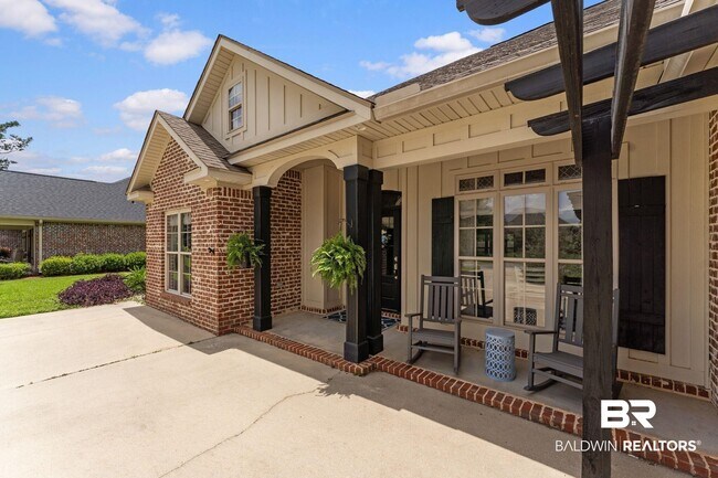 Building Photo - 25911 Tealwood Dr