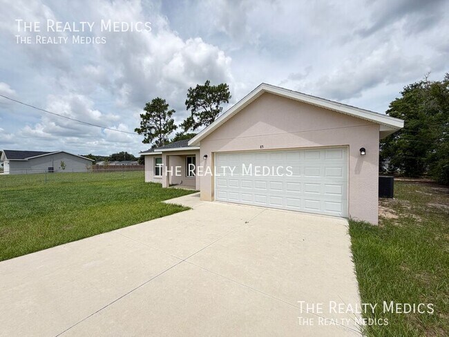 Building Photo - 85 Maple Dr