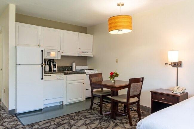 Building Photo - 104 Grand Summit Dr