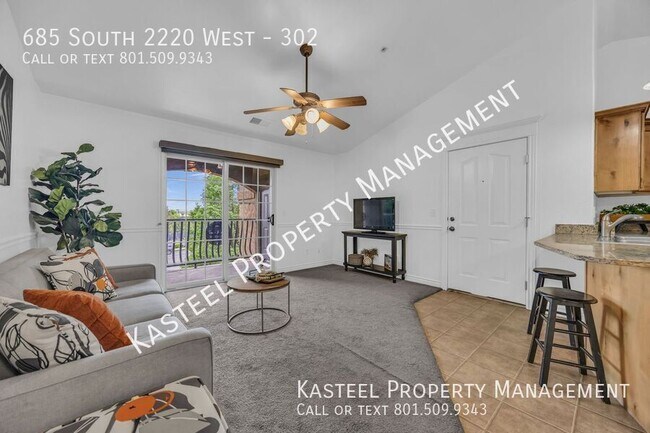 Building Photo - 685 S 2220 W