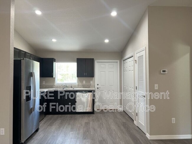 Building Photo - 14106 SW 64th Terr Rd