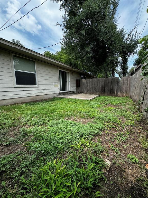Building Photo - 8613 Talyne Chaise Cir