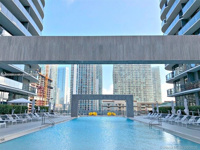 Building Photo - 55 SW 9th St