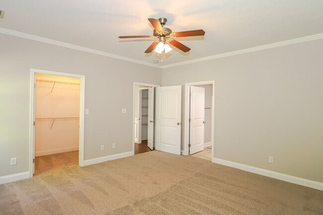 Building Photo - 4453 Galway Dr