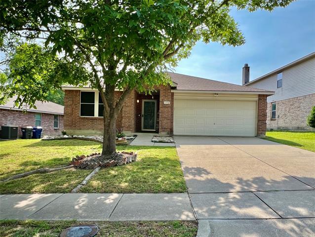 Primary Photo - 1116 Willow Tree Dr
