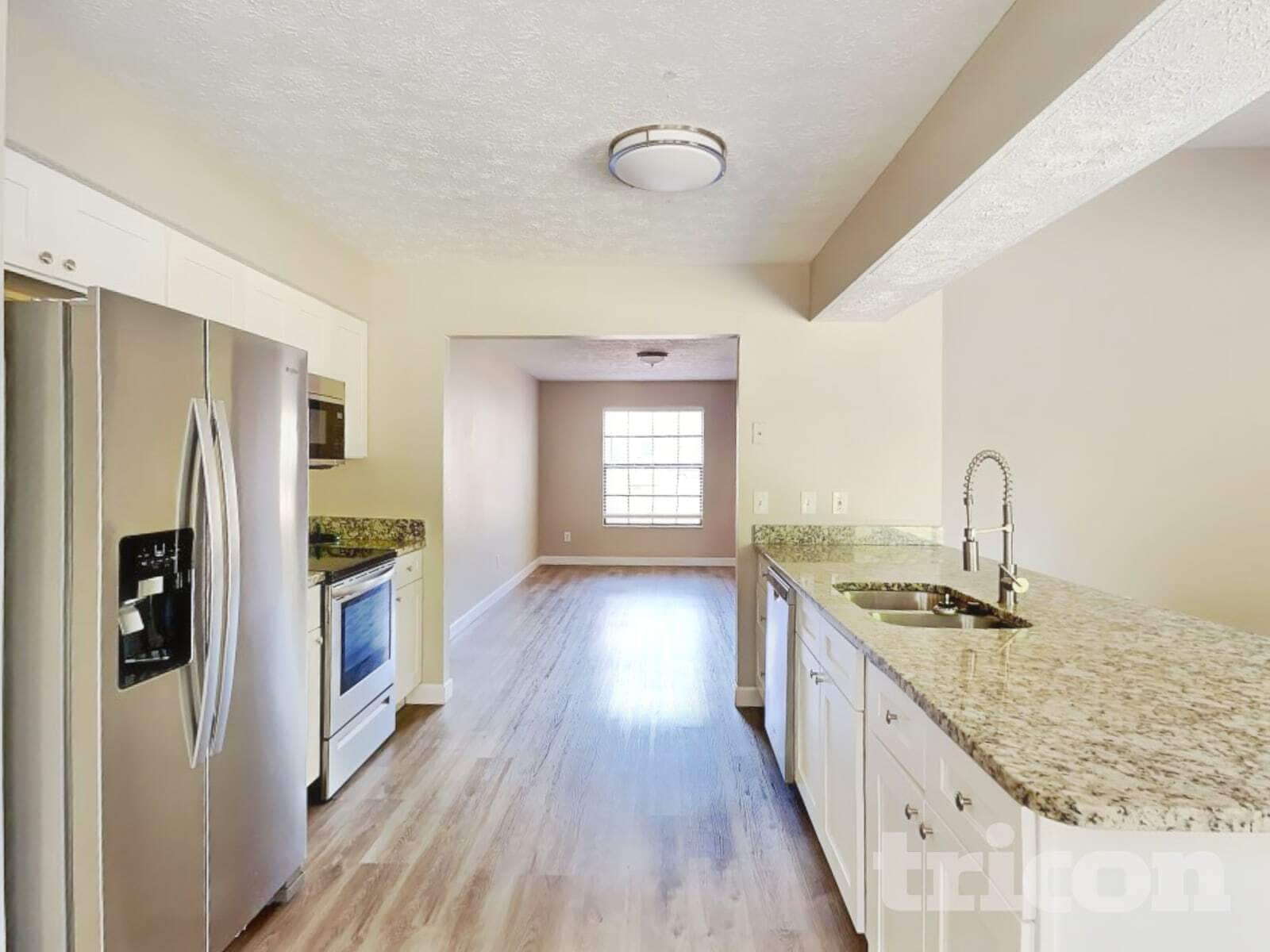 Building Photo - 23515 Shining Star Dr