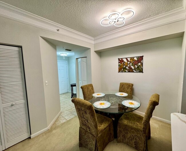 Building Photo - 9857 Baywinds Blvd