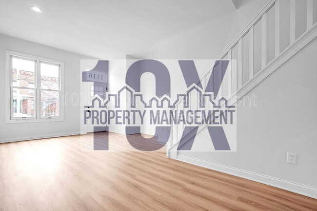 Building Photo - 1116 Summit St