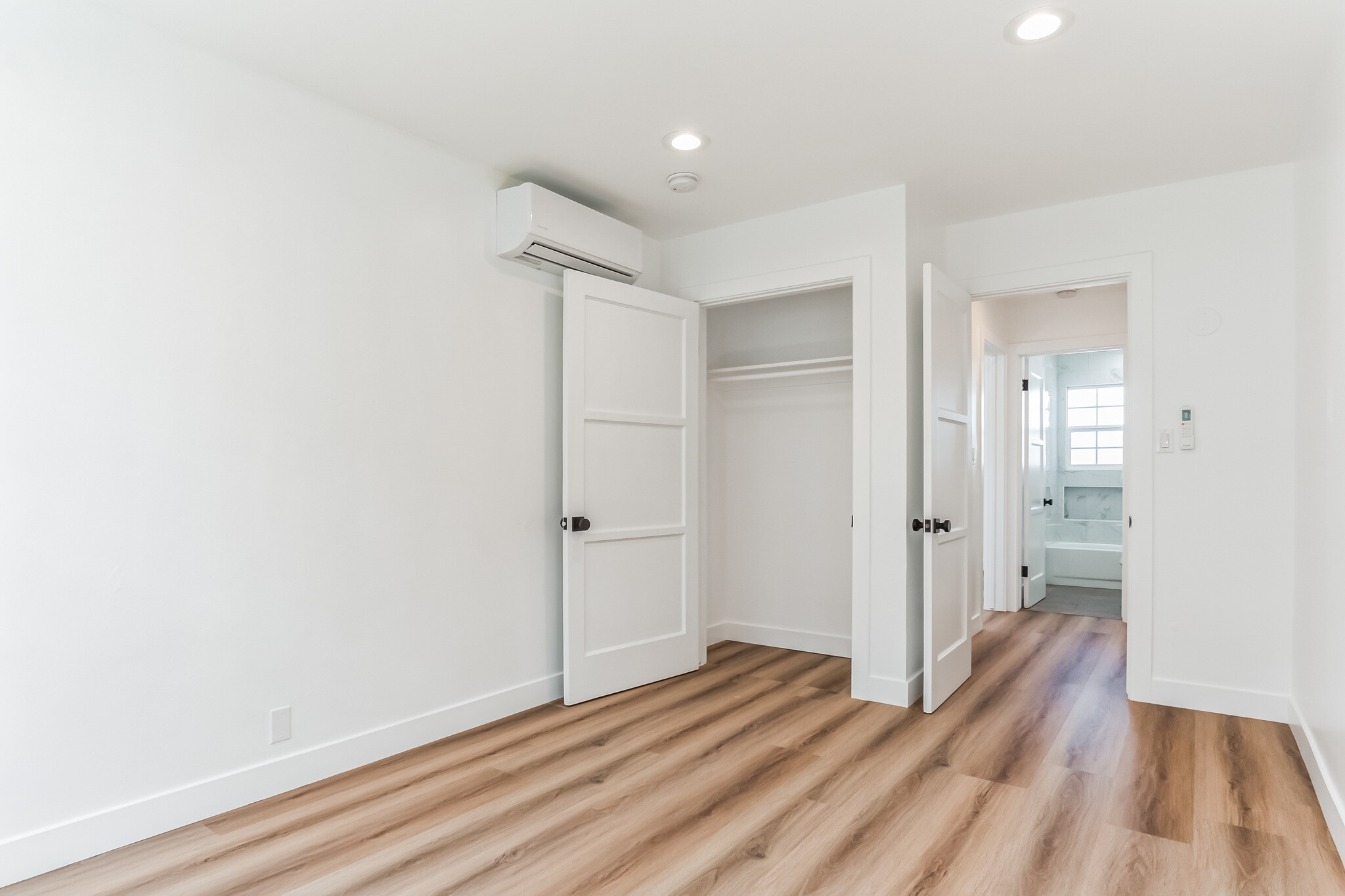 Building Photo - 8460 Kittyhawk Ave