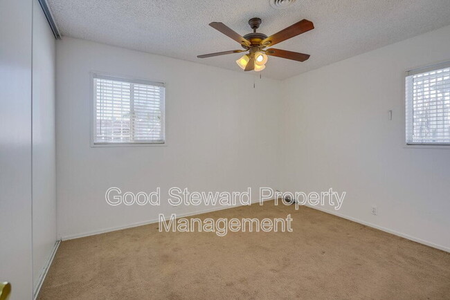 Building Photo - 10321 Courtright Rd