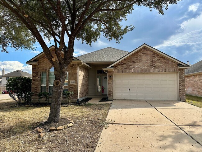 Primary Photo - 20203 Goss Hollow Ln