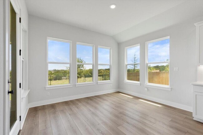 Building Photo - 1708 Hazy Hills Loop