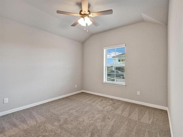 Building Photo - 2106 Sandpiper Wy