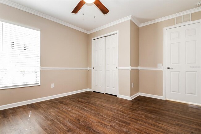 Building Photo - 654 White Flower Way